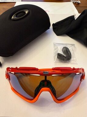 OAKLEY JAW BREAKER CYCLING SUNGLASSES RED ORANGE PRIZM LENSE